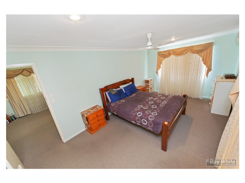 327 Warnock Street, Koongal QLD 4701