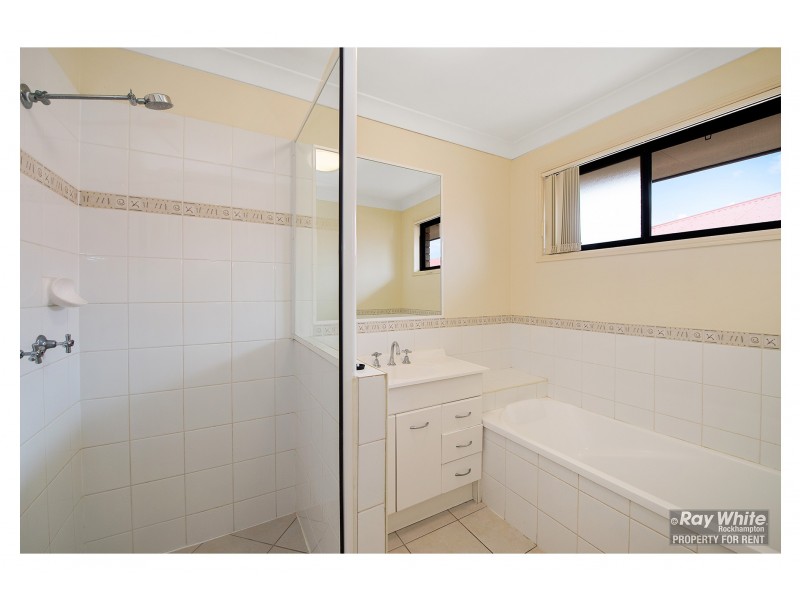 8 Zamia Way, Gracemere QLD 4702