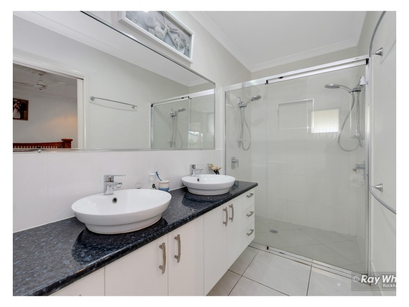 80 Buxton Drive, Gracemere QLD 4702