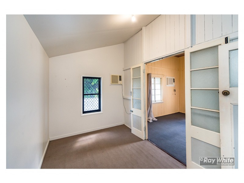 163 High Street, Berserker QLD 4701