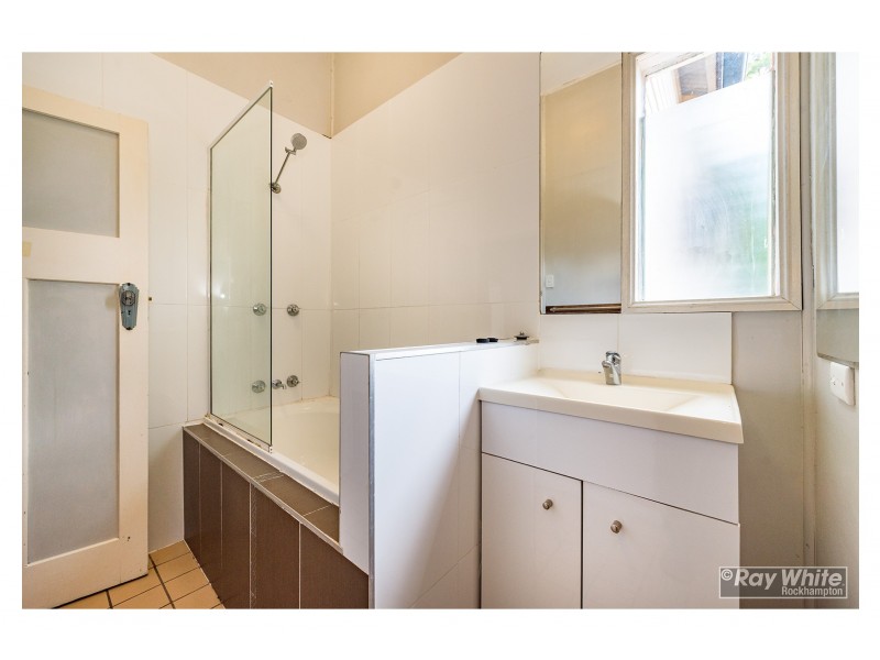 163 High Street, Berserker QLD 4701
