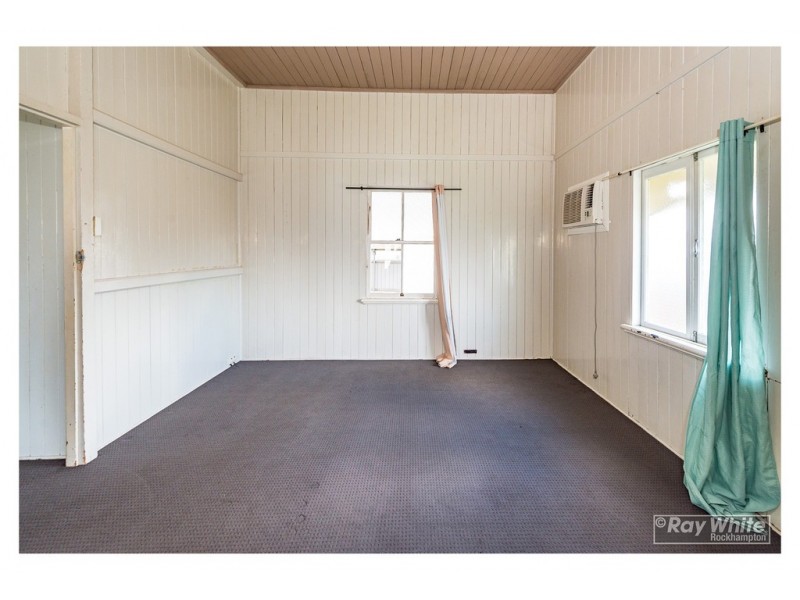 163 High Street, Berserker QLD 4701