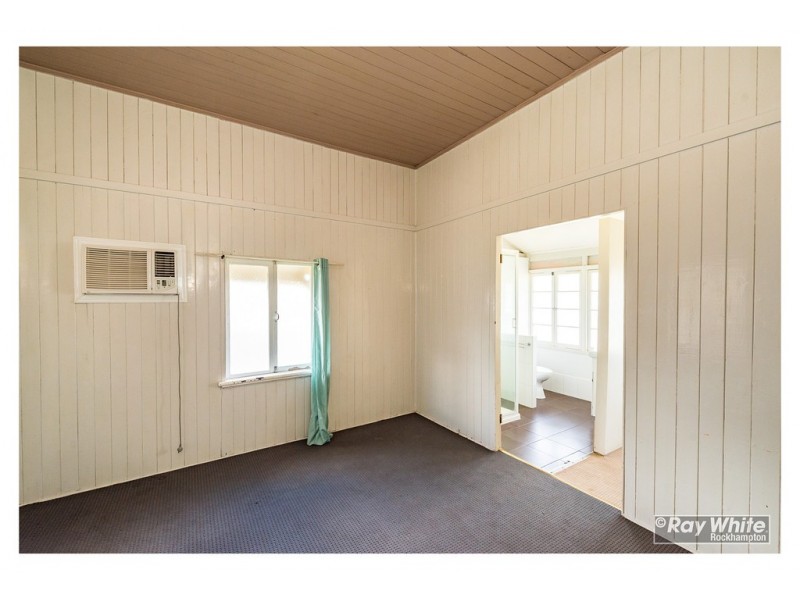 163 High Street, Berserker QLD 4701