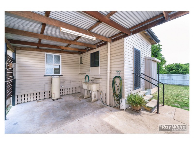 163 High Street, Berserker QLD 4701