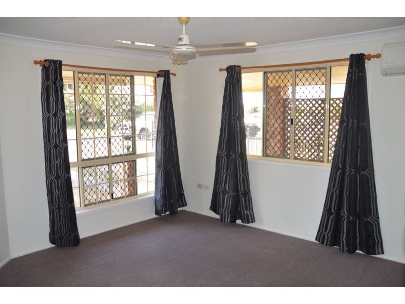 79 Donovan Crescent, Gracemere QLD 4702
