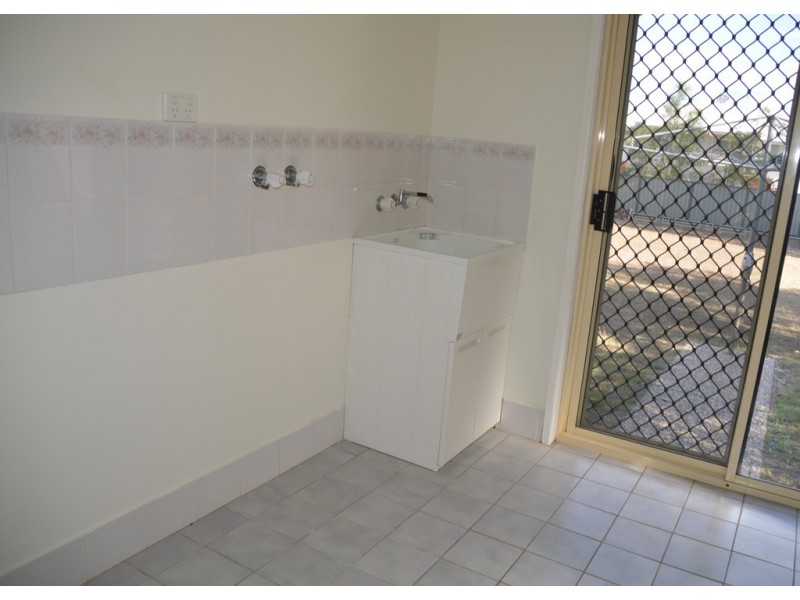79 Donovan Crescent, Gracemere QLD 4702