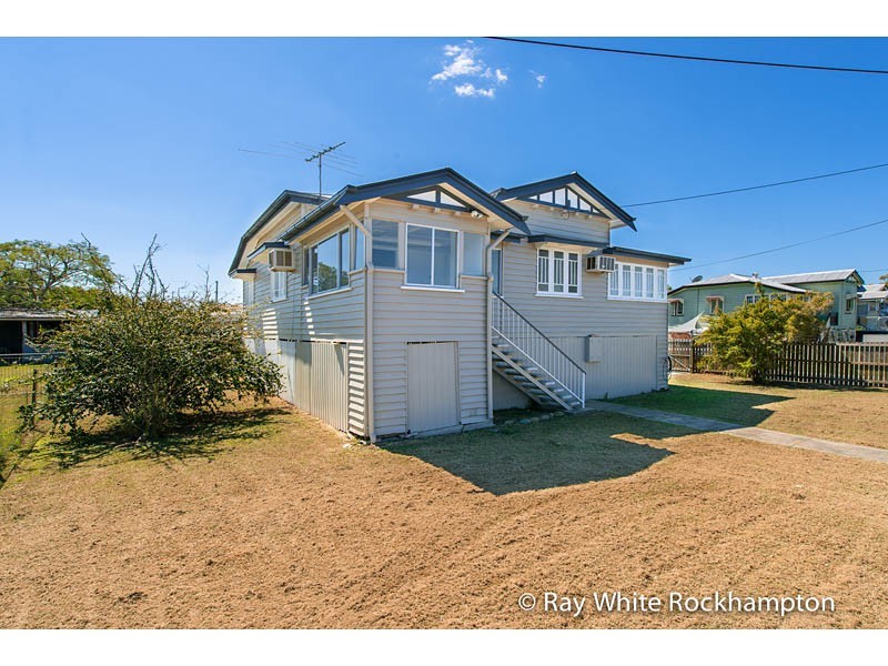 113 Livingstone Street, Berserker QLD 4701