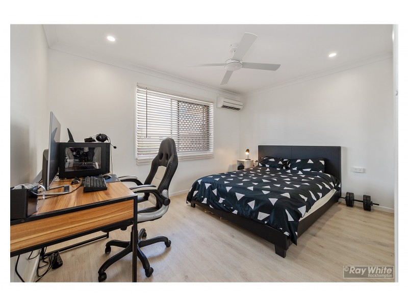 5/223 Denham Street, The Range QLD 4700