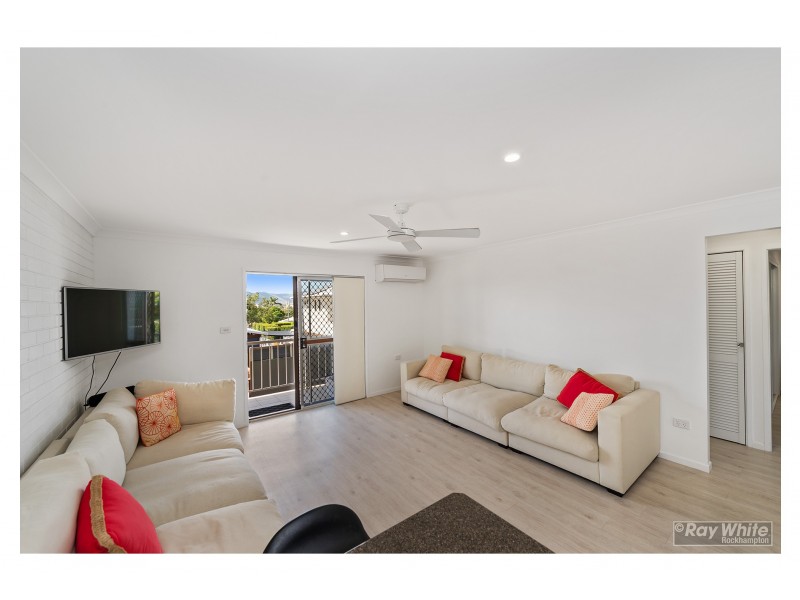 5/223 Denham Street, The Range QLD 4700