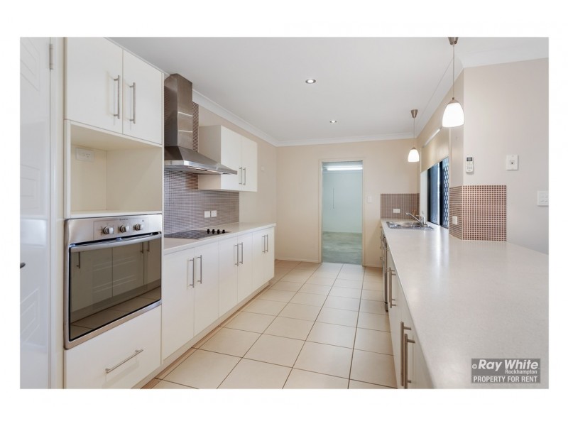 39 Origano Avenue, Gracemere QLD 4702