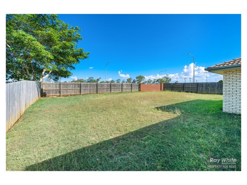 2 Corella Drive, Gracemere QLD 4702