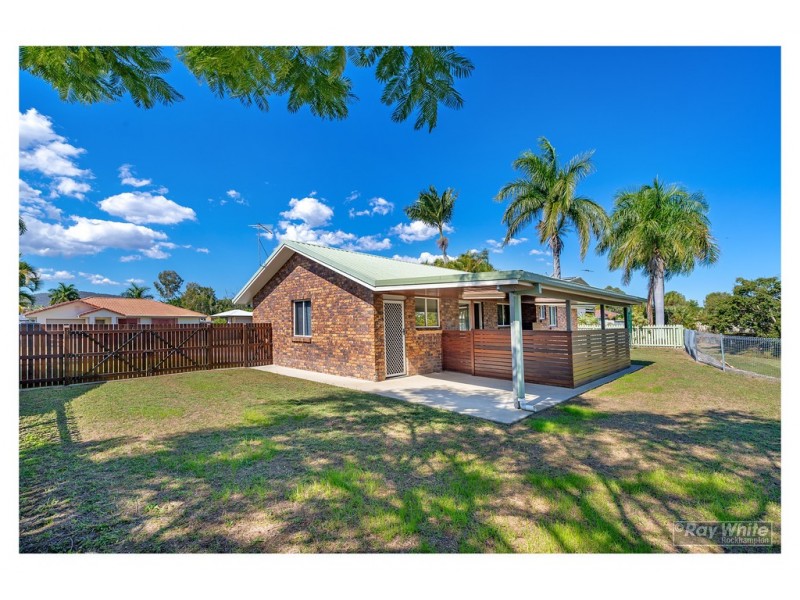 6 Mathias Place, Kawana QLD 4701