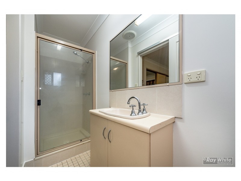 15 Cargill Avenue, Frenchville QLD 4701