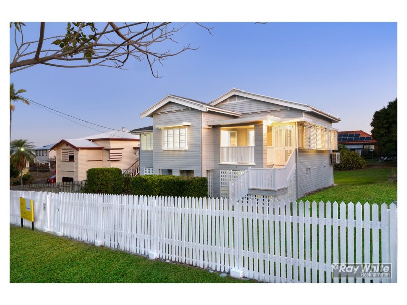 3 Queen Street, The Range QLD 4700