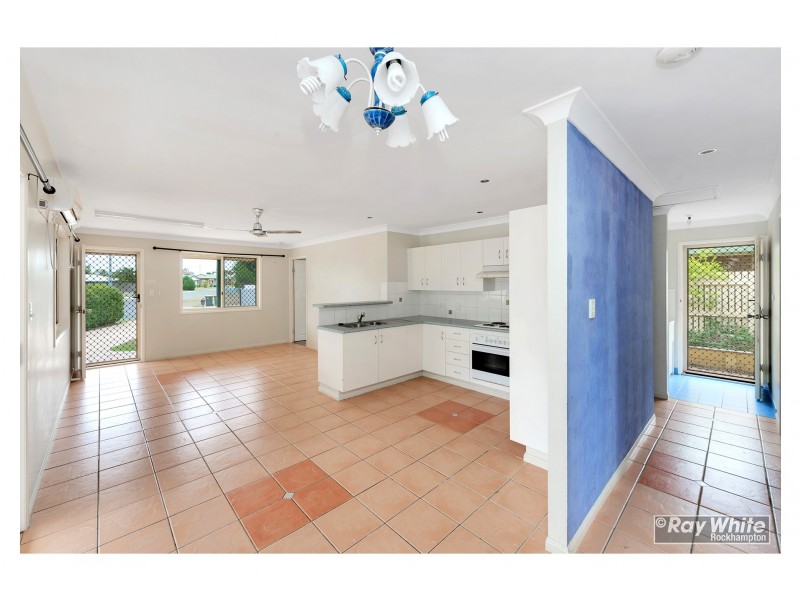 12 Rosewood Avenue, Gracemere QLD 4702