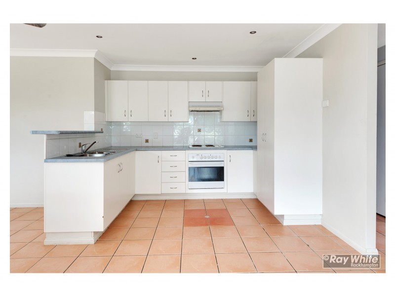 12 Rosewood Avenue, Gracemere QLD 4702