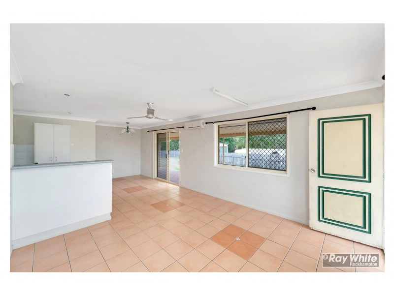 12 Rosewood Avenue, Gracemere QLD 4702