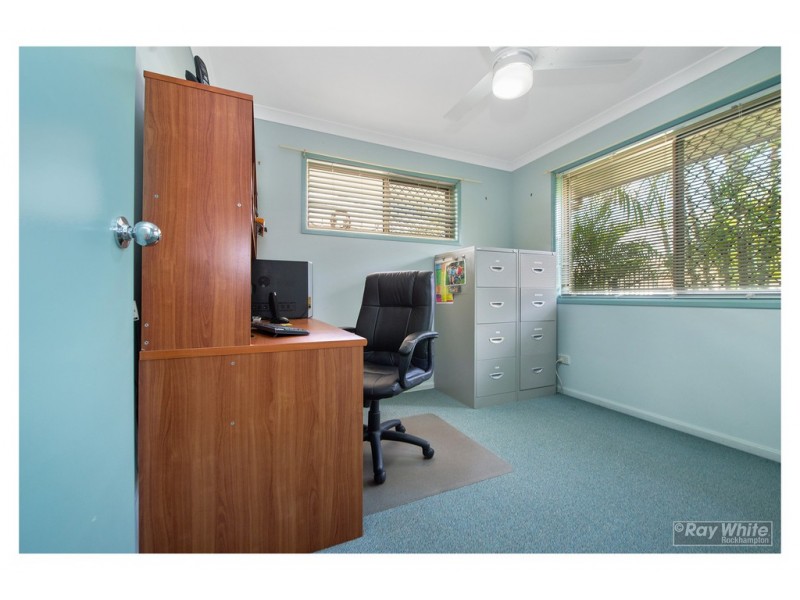 32 Hutchings Street, Gracemere QLD 4702