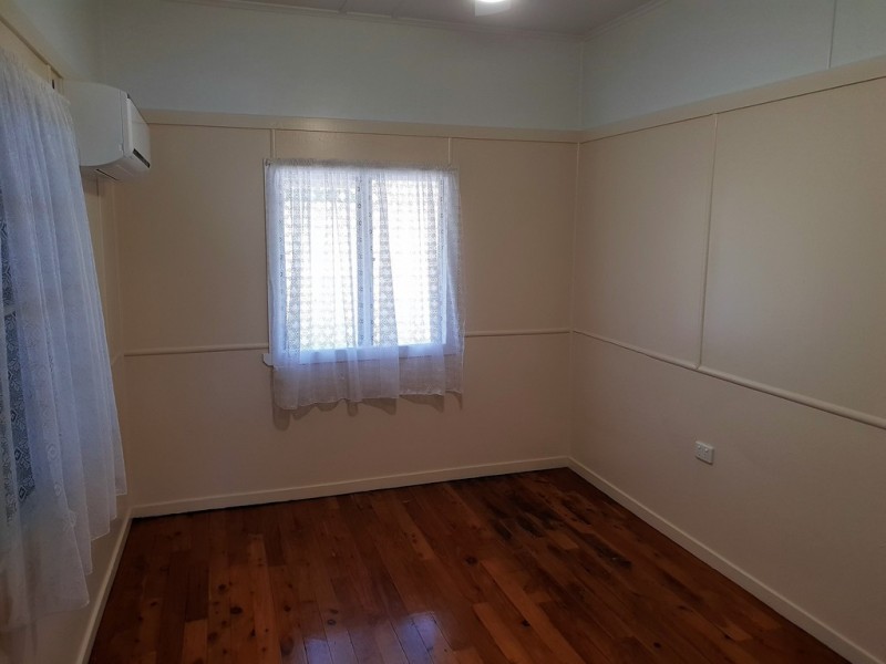 54 Hamilton Avenue, Wandal QLD 4700