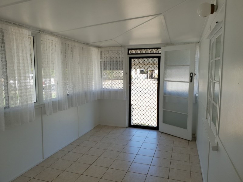 54 Hamilton Avenue, Wandal QLD 4700