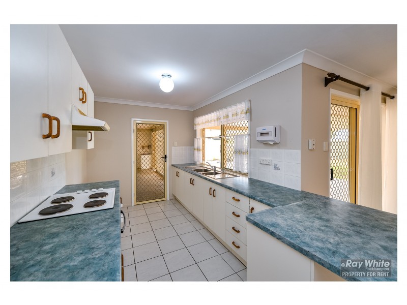 13 Banksia Court, Gracemere QLD 4702