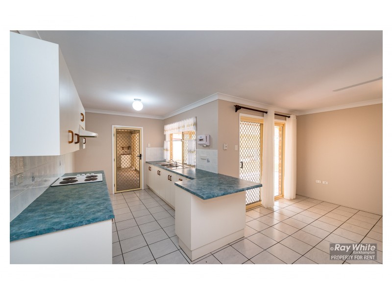 13 Banksia Court, Gracemere QLD 4702