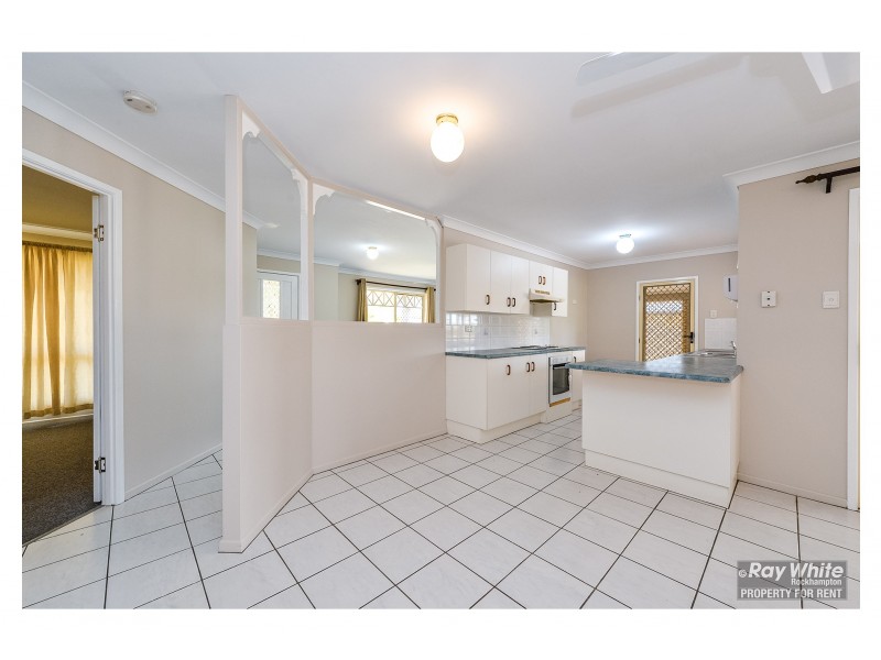 13 Banksia Court, Gracemere QLD 4702
