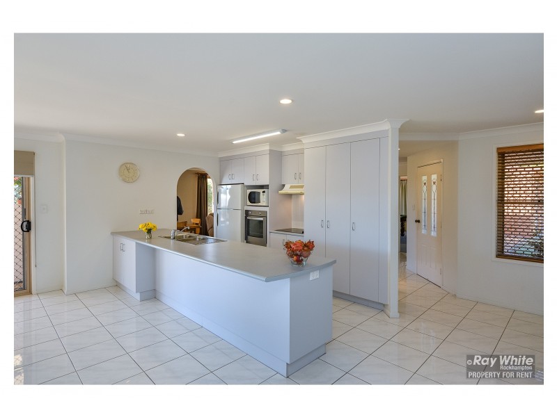 63 Constance Avenue, Rockyview QLD 4701