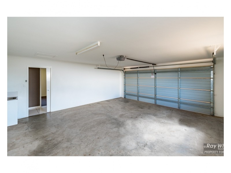 14 Angela Court, Gracemere QLD 4702