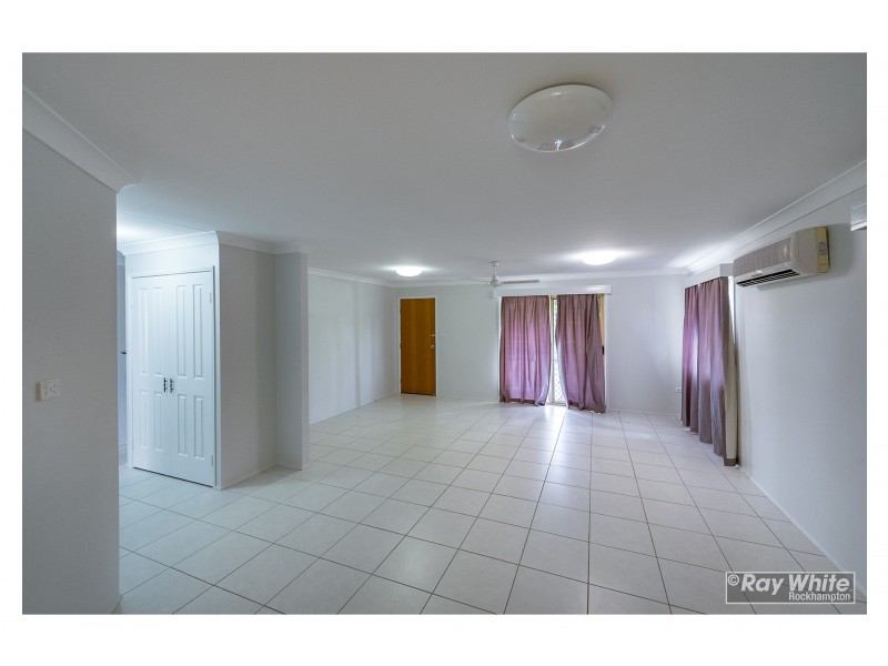 25 Bean Avenue, Parkhurst QLD 4702