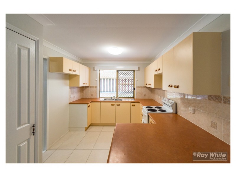 25 Bean Avenue, Parkhurst QLD 4702