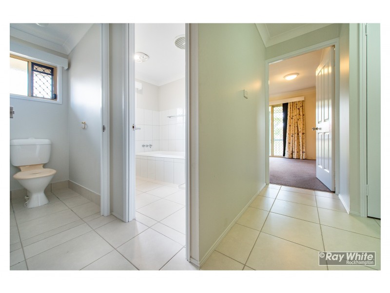 25 Bean Avenue, Parkhurst QLD 4702