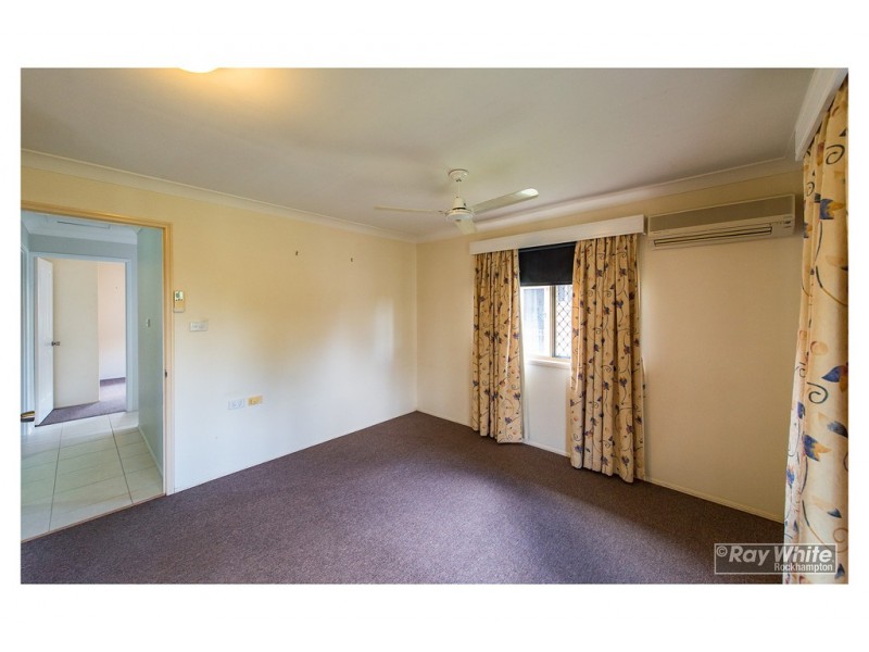 25 Bean Avenue, Parkhurst QLD 4702