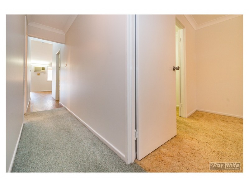2/182 Talford Street, Allenstown QLD 4700