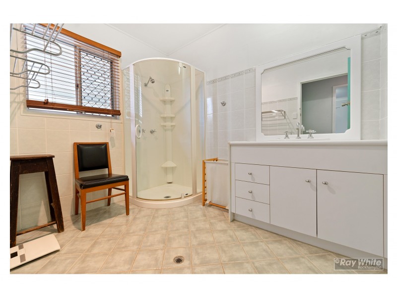 377 Fenlon Avenue, Frenchville QLD 4701