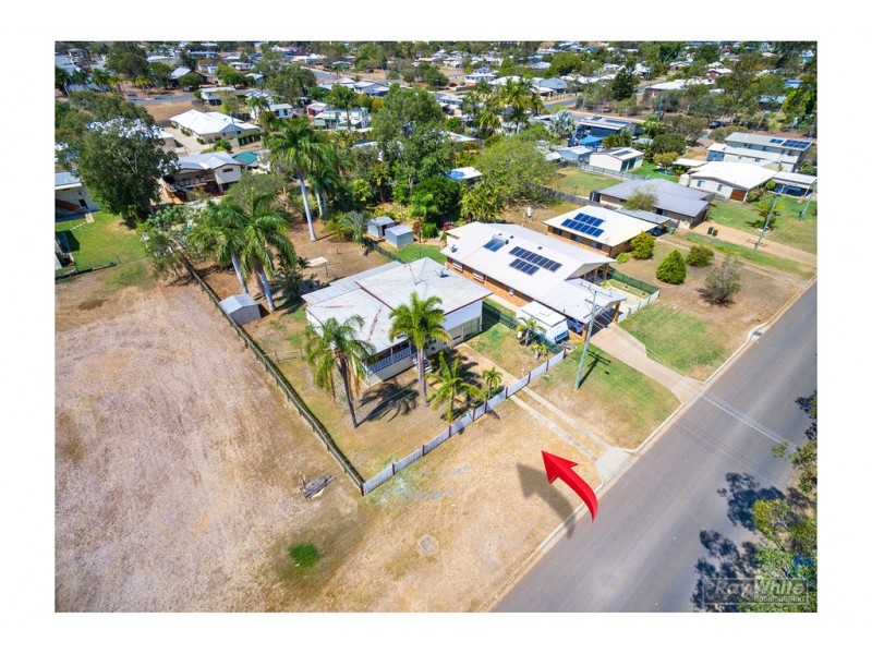10 Fisher Street, Gracemere QLD 4702