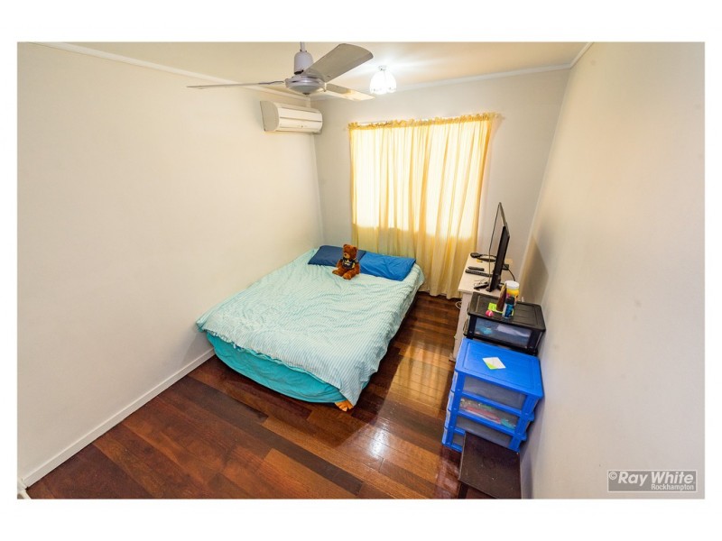 10 Fisher Street, Gracemere QLD 4702