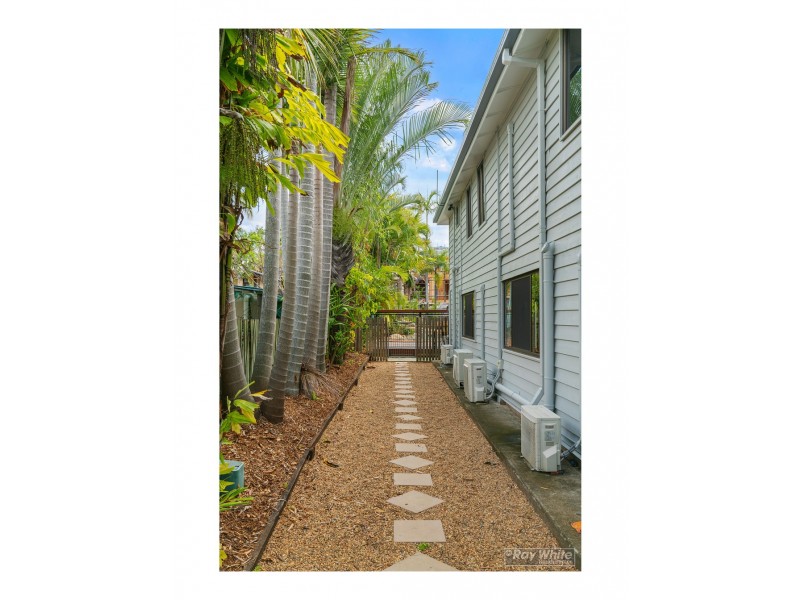 72 Davis Street, The Range QLD 4700