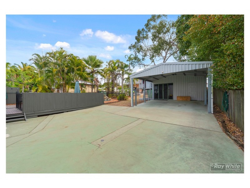 72 Davis Street, The Range QLD 4700