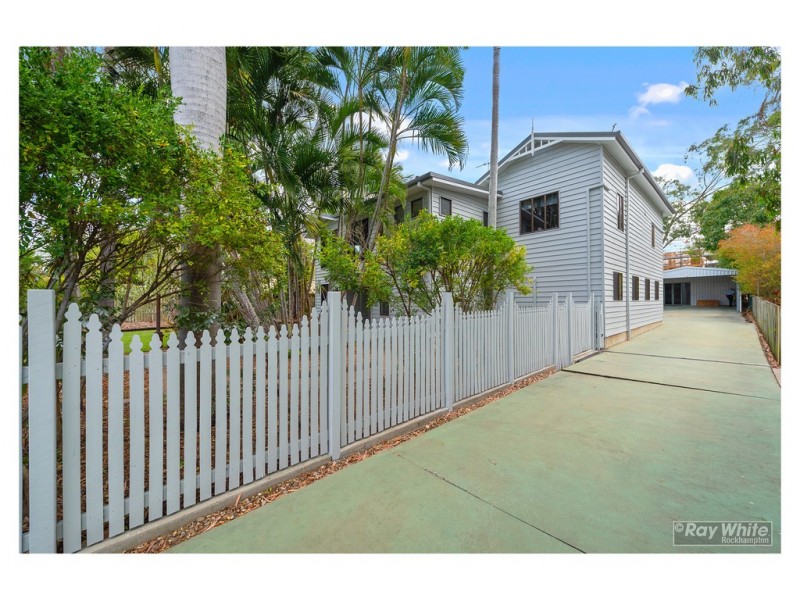 72 Davis Street, The Range QLD 4700