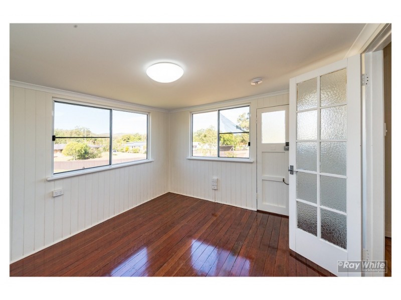 7 Synge Street, Lakes Creek QLD 4701