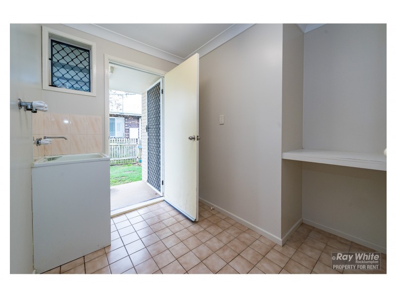 69 Old Capricorn Highway, Gracemere QLD 4702