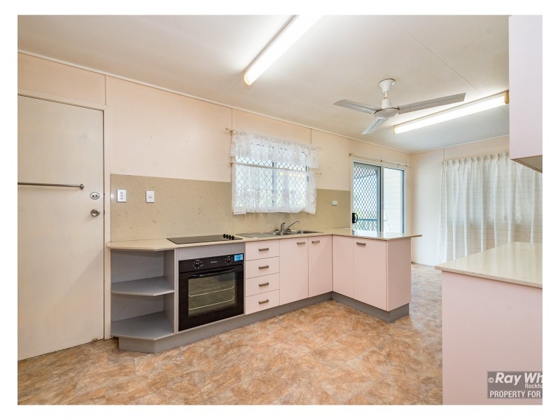 37 Stickley Street, West Rockhampton QLD 4700