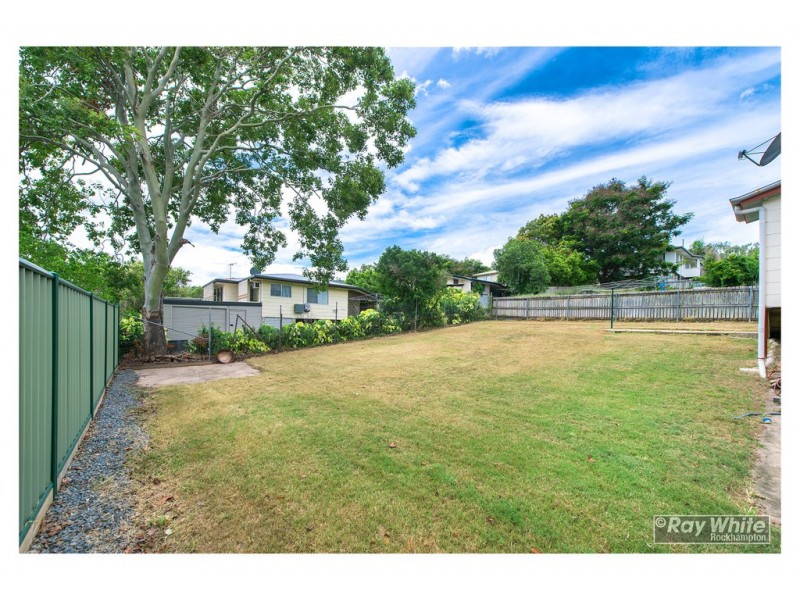 275 Sunner Street, Koongal QLD 4701