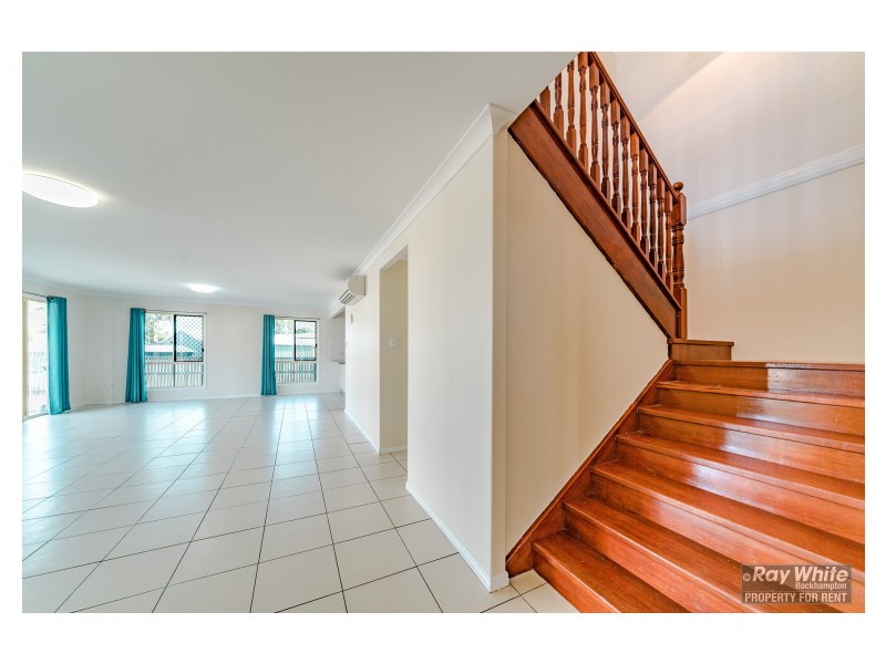 21 Booker Street, Park Avenue QLD 4701