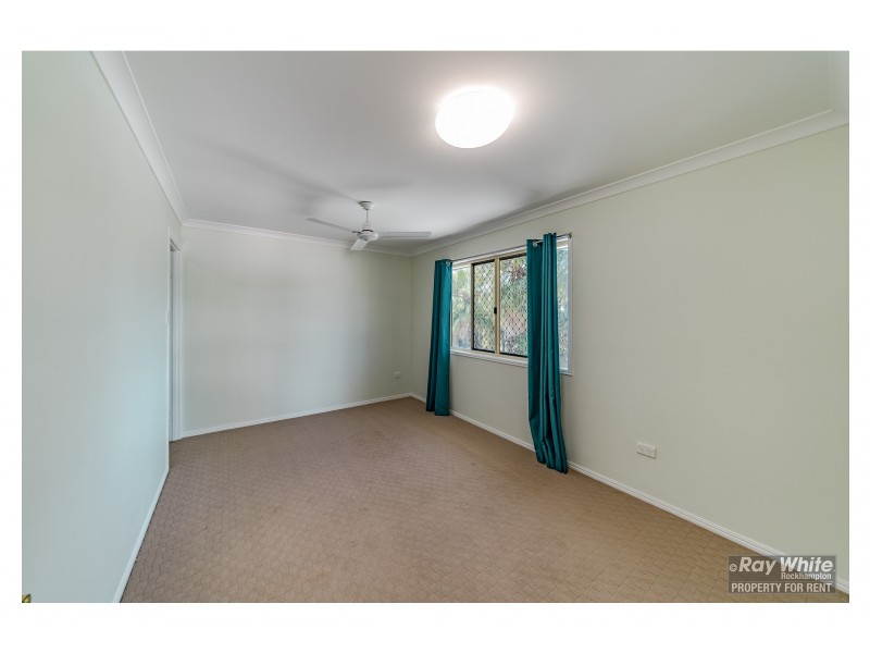 21 Booker Street, Park Avenue QLD 4701