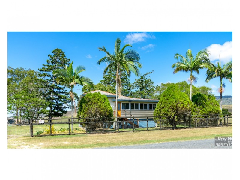 19 Wood Street, Mount Chalmers QLD 4702
