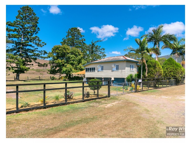 19 Wood Street, Mount Chalmers QLD 4702