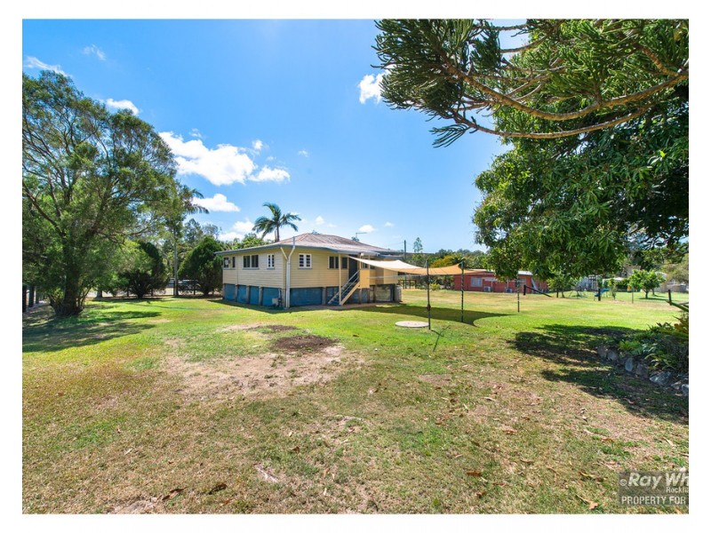 19 Wood Street, Mount Chalmers QLD 4702