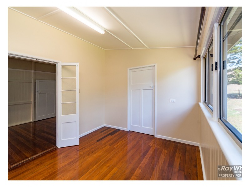 19 Wood Street, Mount Chalmers QLD 4702